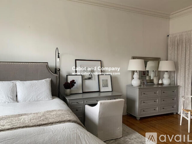 115 Beacon St Studio Apartment for Rent - Photo gallery 4