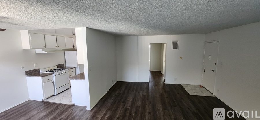 5040 Tujunga Avenue 1 Apartment for Rent - Photo gallery 3