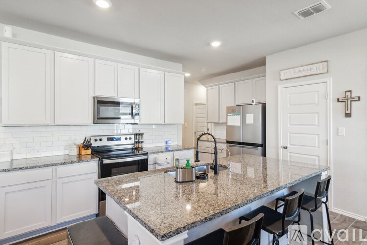 2409 Ayers Drive 4 Beds Single Family Home for Rent - Photo gallery 3