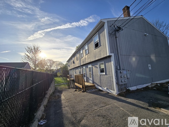 157 3rd St 2 Beds Townhouse for Rent - Photo gallery 1