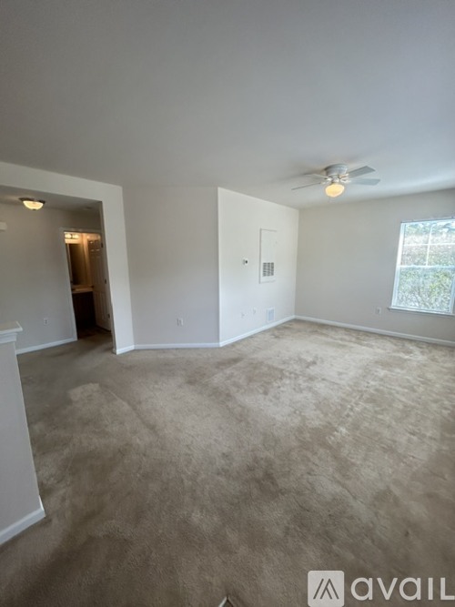 806 West Washington Street 2 Beds Apartment for Rent - Photo gallery 3