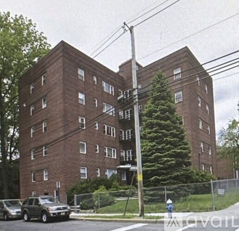 1280 Clinton Ave Studio Apartment for Rent