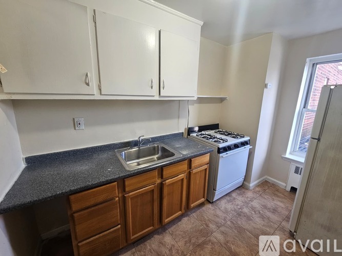 1280 Clinton Ave Studio Apartment for Rent - Photo gallery 2