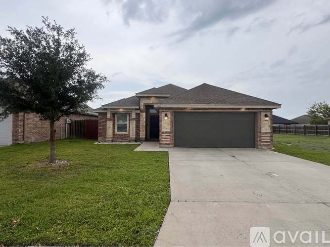 1126 Grandeur Drive 3 Beds Single Family Home for Rent - Photo gallery 1