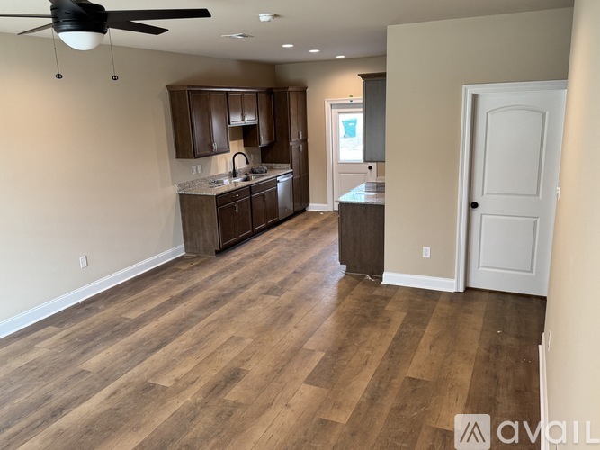 112 Fairlane Drive 2 Beds Apartment for Rent - Photo gallery 2
