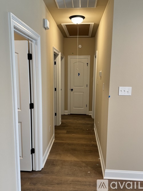112 Fairlane Drive 2 Beds Apartment for Rent - Photo gallery 4