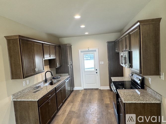 112 Fairlane Drive 2 Beds Apartment for Rent - Photo gallery 5