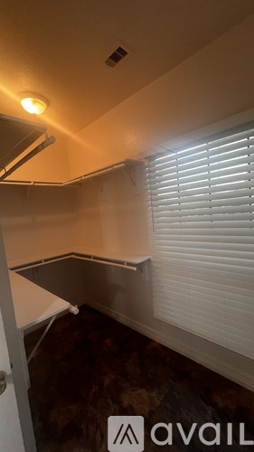 5012 Higgins Street 3 Beds Townhouse for Rent - Photo gallery 3
