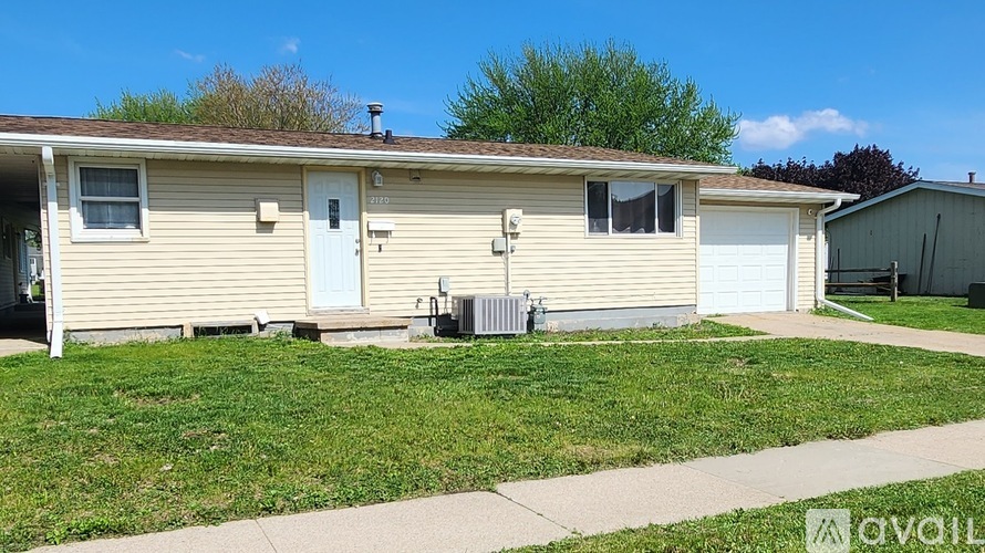 2120 Grove St 2 Beds Condo for Rent - Photo gallery 1
