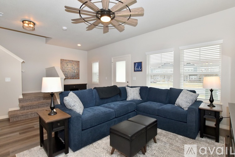 1688 Grand Avenue 3 Beds Condo for Rent - Photo gallery 2
