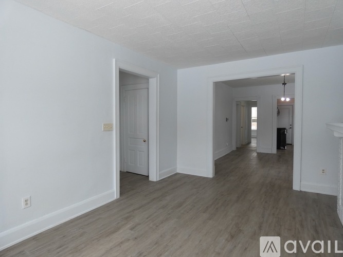425 Boston Place 2 Beds Apartment for Rent - Photo gallery 3