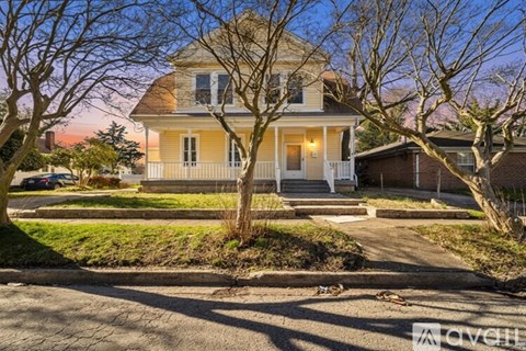 3027 Grandy Avenue 4 Beds Apartment for Rent