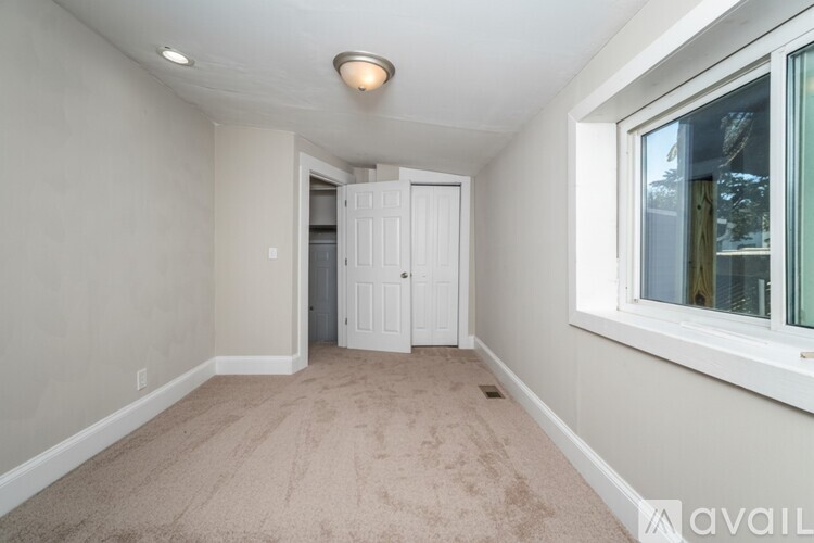 3027 Grandy Avenue 4 Beds Single Family Home for Rent - Photo gallery 5