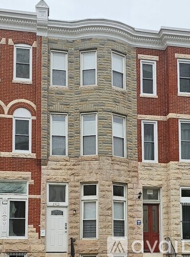 1912 W Baltimore St 2 Beds Apartment for Rent