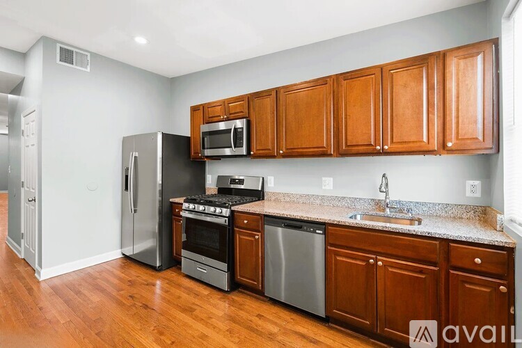 1912 W Baltimore St 2 Beds Townhouse for Rent - Photo gallery 5