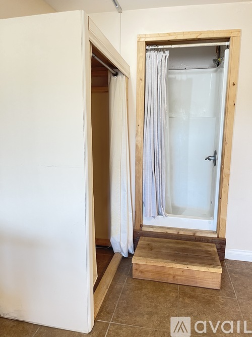 14277 Harvey Lane Studio Single Family Home for Rent - Photo gallery 4