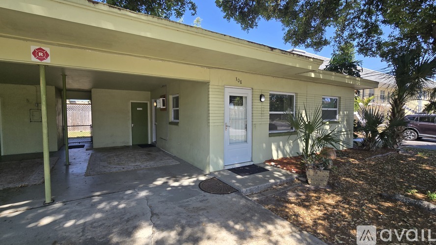 308 Gunn Ave 1 Apartment for Rent - Photo gallery 1