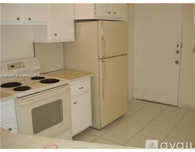 1780 NE 191st St 1 Condo for Rent - Photo gallery 2