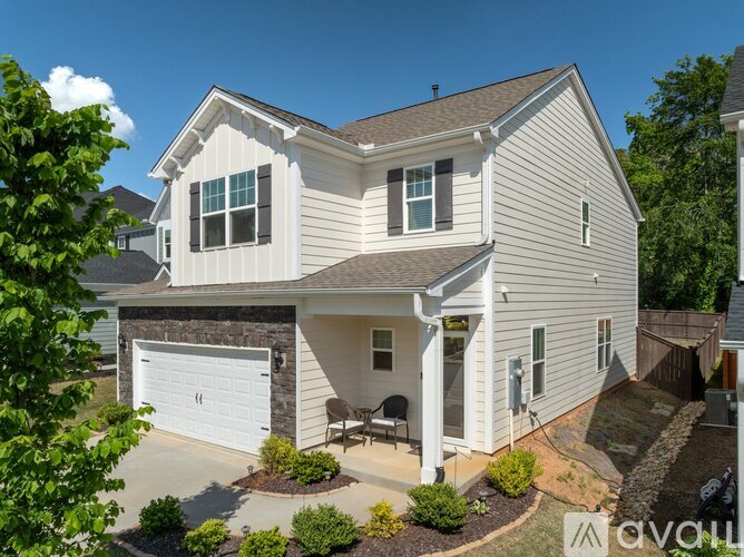 15 Tyrian Drive 3 Beds Single Family Home for Rent - Photo gallery 2