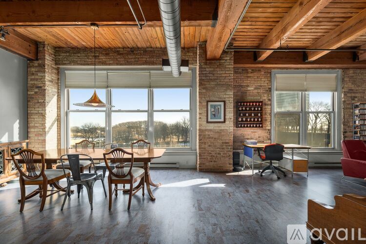 540 North Lake Shore Drive 3 Beds Apartment for Rent - Photo gallery 2