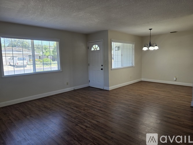 6318 David Ave 4 Beds Single Family Home for Rent - Photo gallery 4