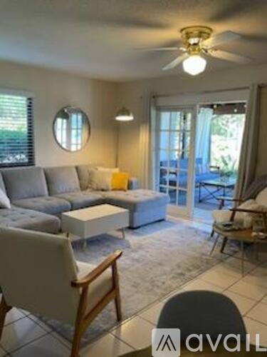 100 Lakewood Village Circle 2 Beds Townhouse for Rent - Photo gallery 1