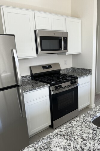 5823 West Willow Ridge Drive 3 Beds Single Family Home for Rent - Photo gallery 5