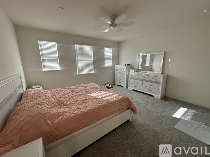 171 Cinder Cone Ln 3 Beds Townhouse for Rent - Photo gallery 4