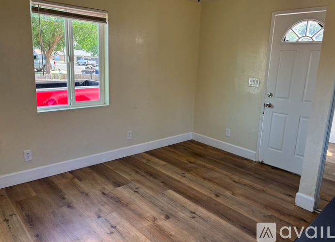 941 Gardner Ave Studio Single Family Home for Rent - Photo gallery 5