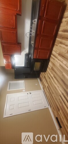 211 Waller Street 3 Beds Single Family Home for Rent - Photo gallery 3