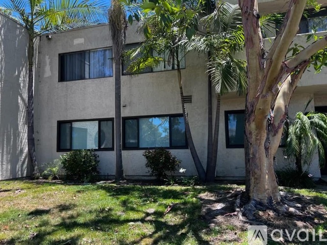 371 North Melrose Drive 3 Beds Condo for Rent - Photo gallery 1