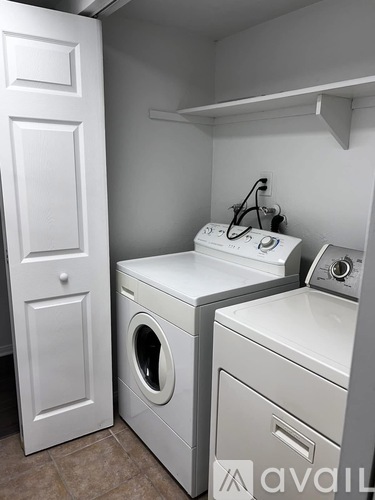 371 North Melrose Drive 3 Beds Condo for Rent - Photo gallery 5