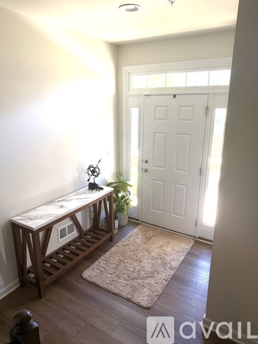 10212 Windsor Oaks Way 4 Beds Townhouse for Rent - Photo gallery 5