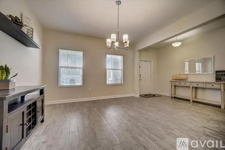 5841 Alenlon Way 4 Beds Single Family Home for Rent - Photo gallery 5
