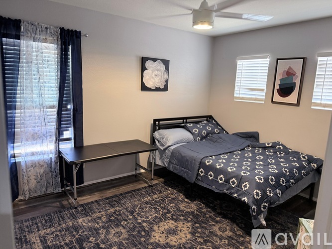 16764 Desert Lily Street 5 Beds Single Family Home for Rent - Photo gallery 2