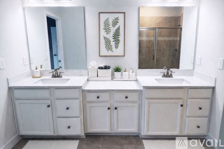 7908 Pinnacle Point Dr 3 Beds Single Family Home for Rent - Photo gallery 4