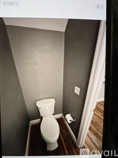 2915 Southwest 35th Place 2 Beds Condo for Rent - Photo gallery 1