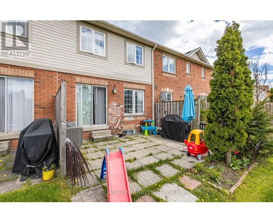 84 - 3030 BREAKWATER COURT 3 Beds Condo, Home, Townhouse for Rent - Photo gallery 4