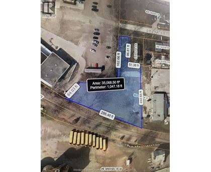 A map shows a blue area with a perimeter of 1,047.18 feet and an area of 35,068.50 square feet.