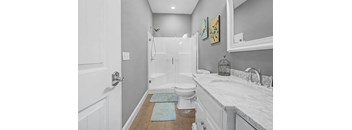 2/2 1568 sqft