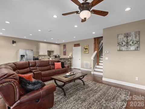 193 Youngs Cove Rd 2 Beds Apartment for Rent