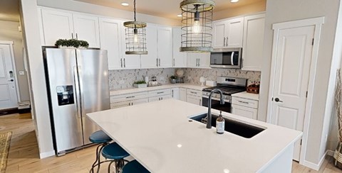 7263 Knapp Drive 2 Beds Apartment for Rent