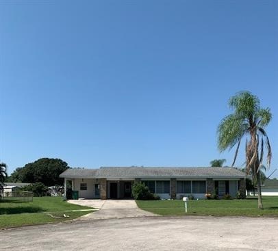 642 Southwest Bolin Court 3 Beds Apartment for Rent