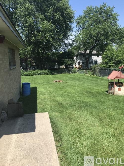 724 Pleasant Street 3 Beds Single Family Home for Rent - Photo gallery 5