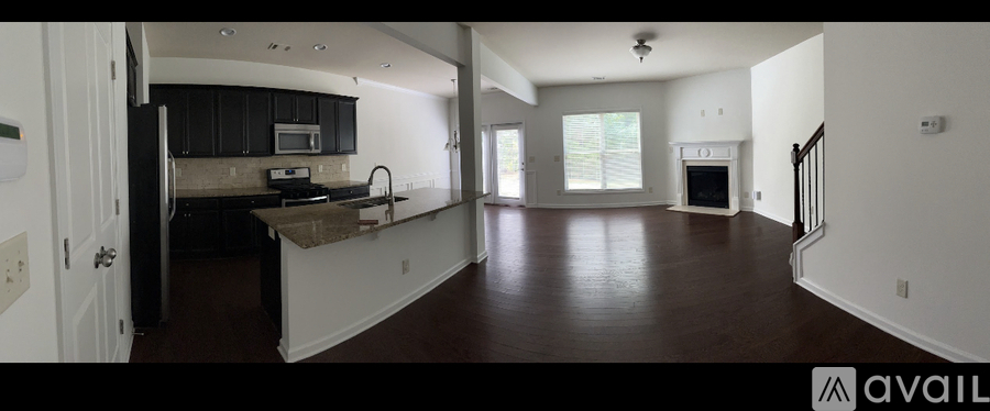 2630 Maple Park Place 3 Beds Condo for Rent - Photo gallery 3