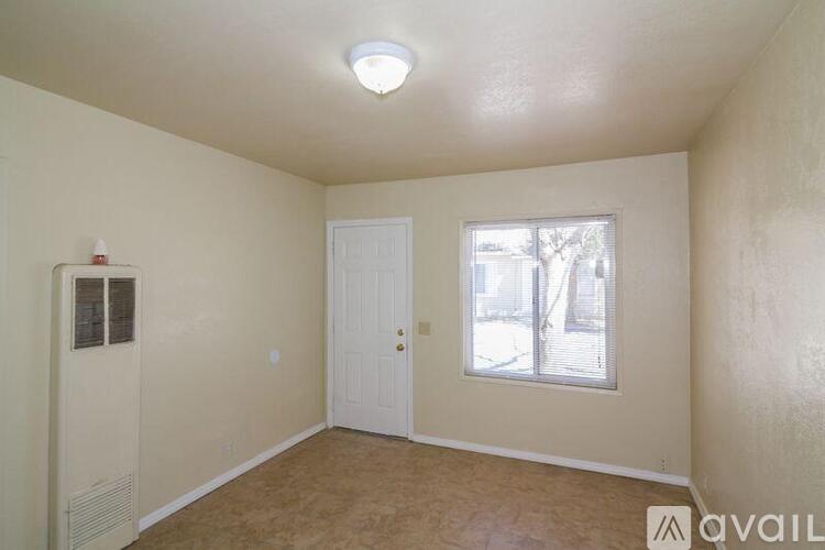 1857 Elm St 1 Apartment for Rent - Photo gallery 4