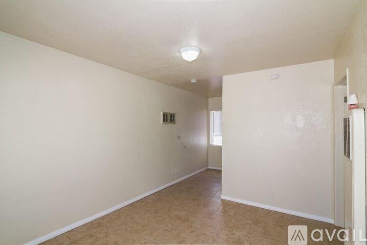 1857 Elm St 1 Apartment for Rent - Photo gallery 5