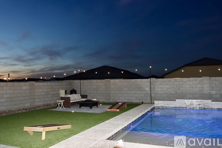 2410 West La Salle Street 3 Beds Single Family Home for Rent - Photo gallery 4