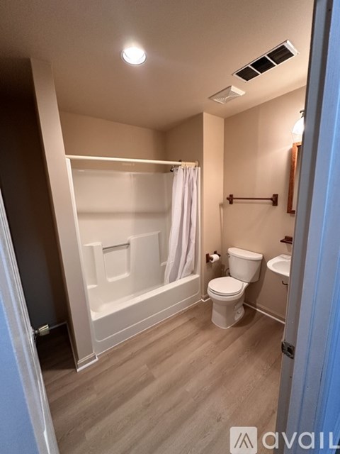 4 Payton Court 4 Beds Apartment for Rent