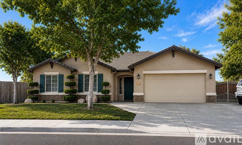 2106 North Vine Circle 4 Beds Apartment for Rent